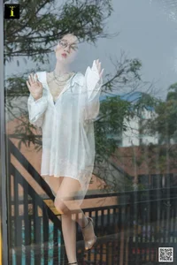 IESS Kele Gallery: Capturing Gentleness in the Boyfriend Shirt Series - image 75
