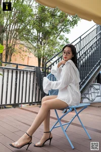 IESS Kele Gallery: Capturing Gentleness in the Boyfriend Shirt Series - image 65