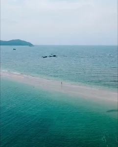 Discover the Unique Underwater Walking Path at Hon Ca Chep Island: A Must-Visit Coastal Wonder - image 10