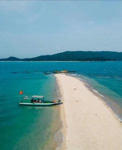 Discover the Unique Underwater Walking Path at Hon Ca Chep Island: A Must-Visit Coastal Wonder - image 4