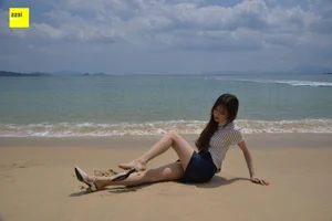 IESS Devil Wednesday Special Vol.27: Jia Jia Beach Uniform - image 77