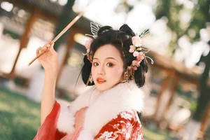 YiTuYu Art Language Vol.6304: A Sophisticated Visual Journey with Mu Mu - image 12