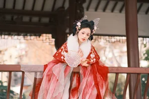 YiTuYu Art Language Vol.6304: A Sophisticated Visual Journey with Mu Mu - image 11