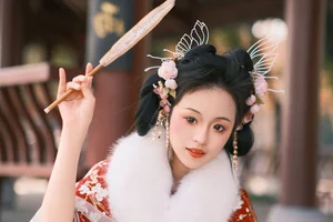 YiTuYu Art Language Vol.6304: A Sophisticated Visual Journey with Mu Mu - image 32
