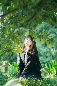 Contemporary Portraiture: YiTuYu Art Language Vol.6194 Featuring Lin Lin - image 9