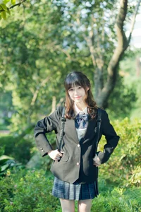Contemporary Portraiture: YiTuYu Art Language Vol.6194 Featuring Lin Lin - image 6