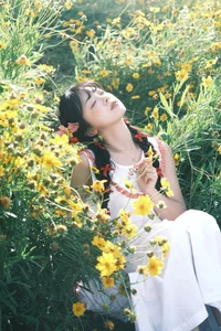 Artistic Elegance: Yi Zhi Nuan Nuan in YiTuYu Art Language Vol.7819 - image 24