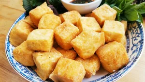 Decoding the Iconic Dish Featured in Tuan Cry's Viral Bac Bling Music Video - image 2