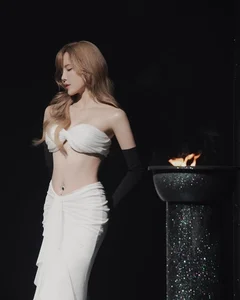 Vietnamese Singer Thieu Bao Tram Showcases Stunning Beauty Upgrade and Fit Physique Post-Breakup - image 0