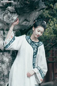 Discover the Elegance of Lu Ban Xian Er in Art Language Vol.4049 by YiTuYu - image 11