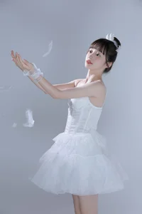 Licaicain Captivates in YiTuYu Art Language Vol.7465: A Visual Journey - image 13