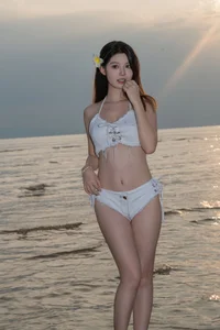YiTuYu Art Language Vol.8025: Elegant Portraits of You You Er - image 15