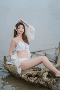 YiTuYu Art Language Vol.8025: Elegant Portraits of You You Er - image 2