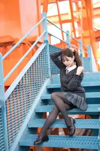 YiTuYu Vol.8824: Xiao Yi Schoolgirl Charm in Urban Setting - Captivating Youthful Elegance - image 13