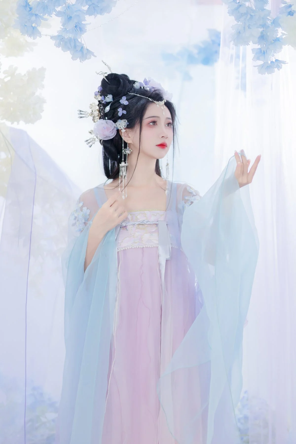 Artistic Portrayals in YiTuYu Art Language Vol.5599 Qi Luo Sheng