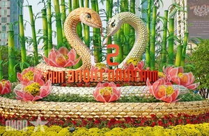 Nguyen Hue Flower Street 2025: The Majestic Snake Mascot Revealed - image 15