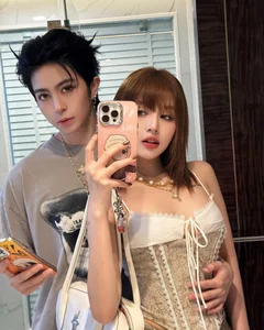 Celebrity Travels: Xoài Non and Gil Lê Share Romantic Moments in Thailand - image 0