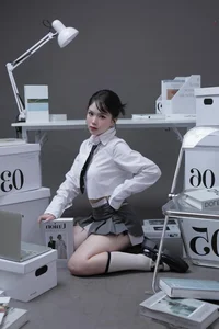 The Viral Phenomenon of the Net Cafe Hot Girl and Her Social Media Reign - image 4