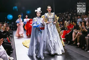 Exploring the Artistic Mastery of 'Rose of the Dawn' by Designer Thanh Hương Bùi - image 10