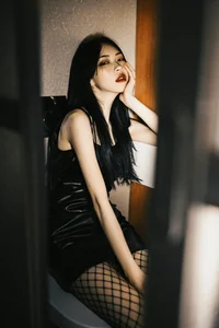 Elegant Portrait Photography: YiTuYu Art Language Vol.5655 featuring Dai Nani - image 2