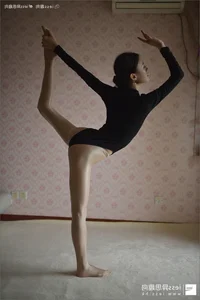 IESS Silk Foot Bento 120: Xiao Liu in Shaping Stockings Part 2 - image 71
