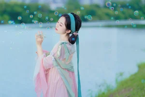 YiTuYu Art Language Vol.5638: Shu Pian Yoyi Showcases Grace and Artistic Expression in Latest Collection - image 33