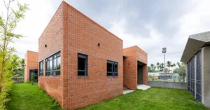 Modern 180m2 Three-Block House Design: A Peaceful Urban Escape in Ho Chi Minh City - image 11
