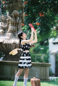 Elegant Artistic Photography: YiTuYu Art Language Vol.10363 Featuring Kua Lie Su Su - image 20