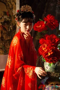 YiTuYu Art Language Vol.6026 Featuring Yi Xuan: A Study in Modern Elegance - image 0