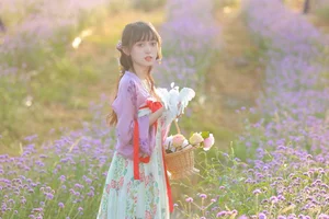 Art Language Vol.5115 featuring Nuo Nuo Chi Nuo Mi: A Masterpiece of Contemporary Portraiture - image 8
