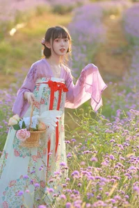 Art Language Vol.5115 featuring Nuo Nuo Chi Nuo Mi: A Masterpiece of Contemporary Portraiture - image 13