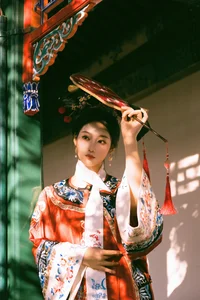 YITUYU Art Language 2024.06.10: Tian Qi in 'Traveling in a Painting' - image 13