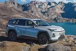 Toyota RAV4 2026 China Version – Affordable Price, Striking Off-Road Design - image 3