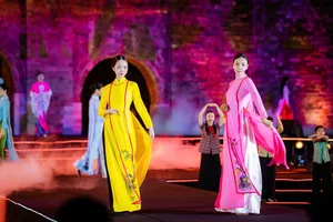 Elegant Ao Dai Collection: Radiating the Timeless Cultural Heritage and Artistry of Hanoi - image 0