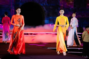 Elegant Ao Dai Collection: Radiating the Timeless Cultural Heritage and Artistry of Hanoi - image 5