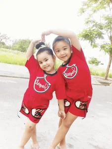 The Cinematic Beauty of Quyen Linh’s Daughters Lo Lem and Hat De - image 3