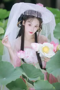 Enchanting Grace: Yi Ming in Hanfu Amidst Lotus Pond | YiTuYu Vol.8804 - image 18