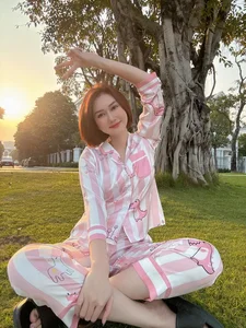 Vietnamese Entertainment News: Cong Ly Returns and Huong Giang’s Latest Travel - image 5