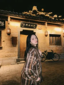 Vietnamese Entertainment News: Cong Ly Returns and Huong Giang’s Latest Travel - image 7
