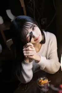 YiTuYu Vol.8549: Leng Ku Wang Ye's Dreamy Elegance in a White Sweater - image 16