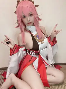 Coser Rizuna's Yae Miko Cosplay (91P) - Captivating Beauty from Genshin Impact - image 11