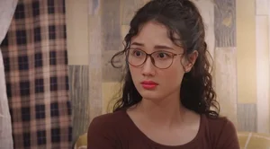 Hoang Khanh Ly Sets New Beauty Standards with the Best On-Screen Makeup in Recent Vietnamese Cinema - image 4