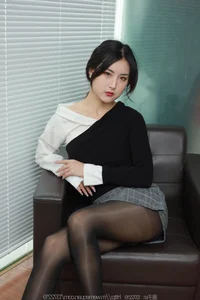 IESS Xiao Bao Glossy High Heels and Elegant Fashion Series - image 67