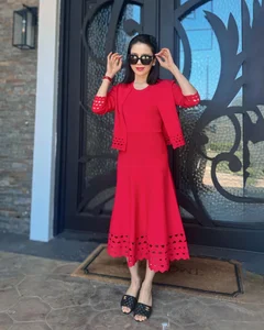 How Vietnamese Celebrities Master the Art of Styling Slides and Sandals for Casual Chic - image 7