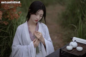 Exploring Modern Elegance in YiTuYu Art Language Vol.4058 with Lin Aki Nai - image 2