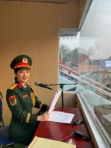 Captivating Beauty of the Female Soldier at Dien Bien Military Parade - image 5