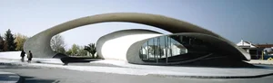 World's Most Unique Bus Stops: Exploring Architectural Masterpieces in Urban Transit - image 2