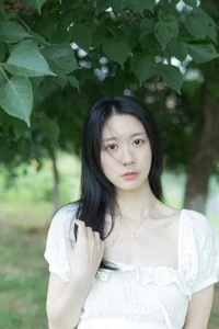 YiTuYu Art Language Vol.4793 Si Mao Shao Nu: Urban Chic Art - image 0
