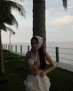 Tăng Mỹ Hàn Sets New Fashion Standards with Stunning Physique in Latest Photoshoot - image 8