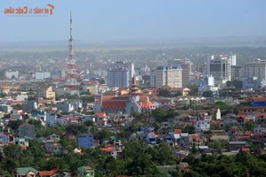 Discover the Modern Architectural Marvel of Hue: The Redemptorist Church in Vietnam's Ancient Capital - image 7